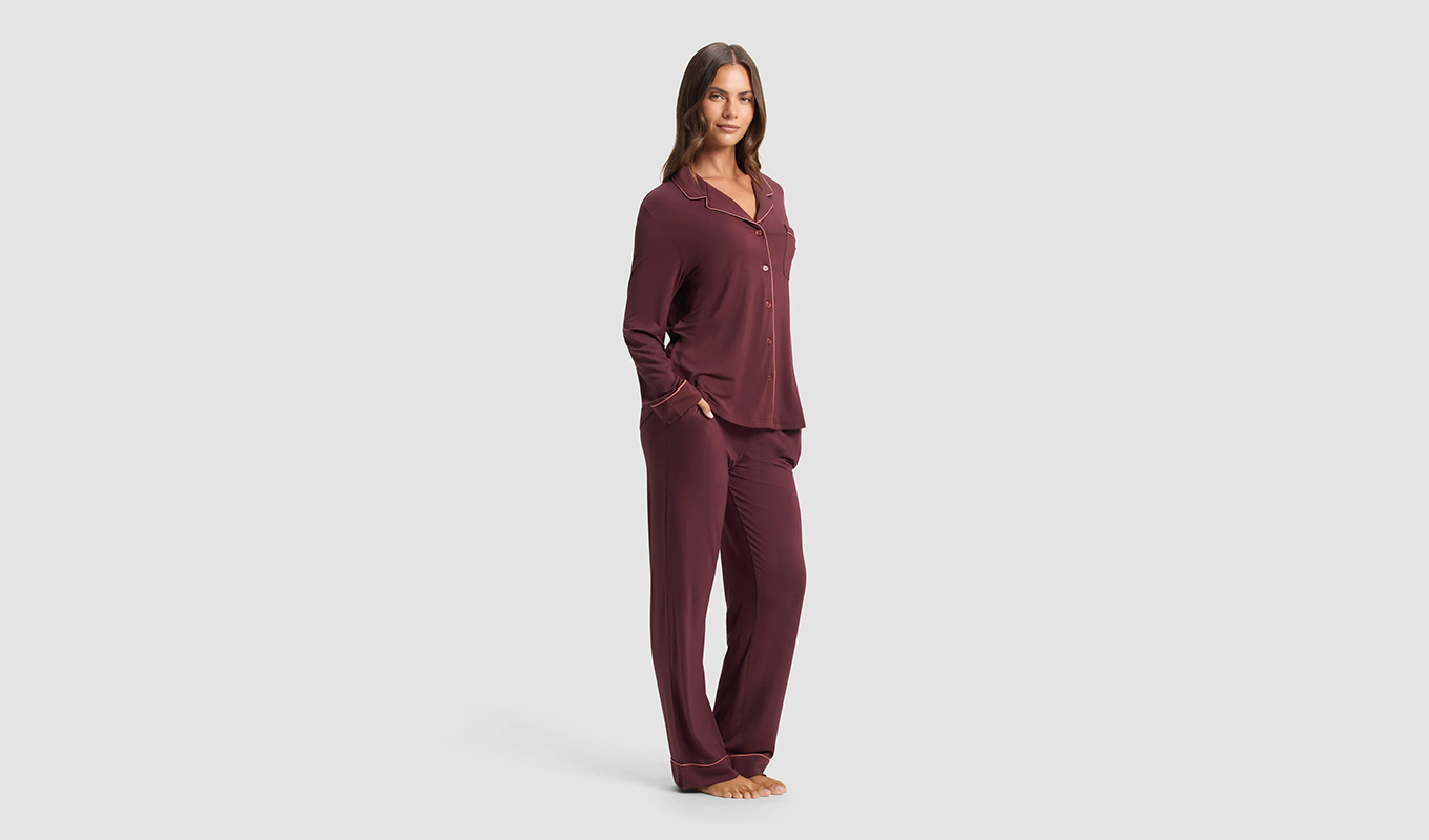 valentine's day gifts for her: cozy earth pajamas