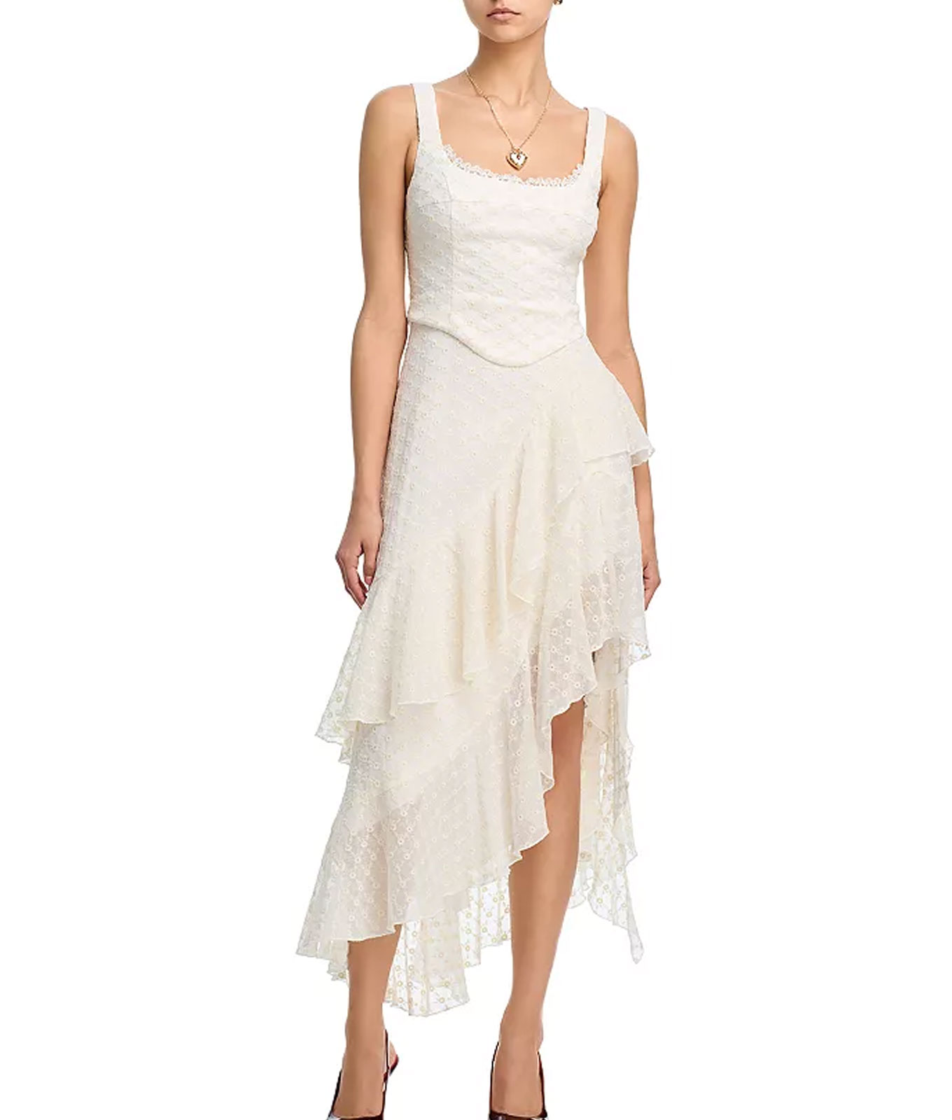 Margot Robbie's Wuthering Heights Style Shift: White corset lace gown