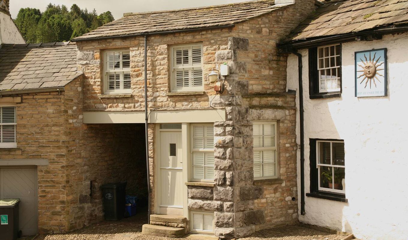 wuthering heights airbnbs: Dene Cottage
