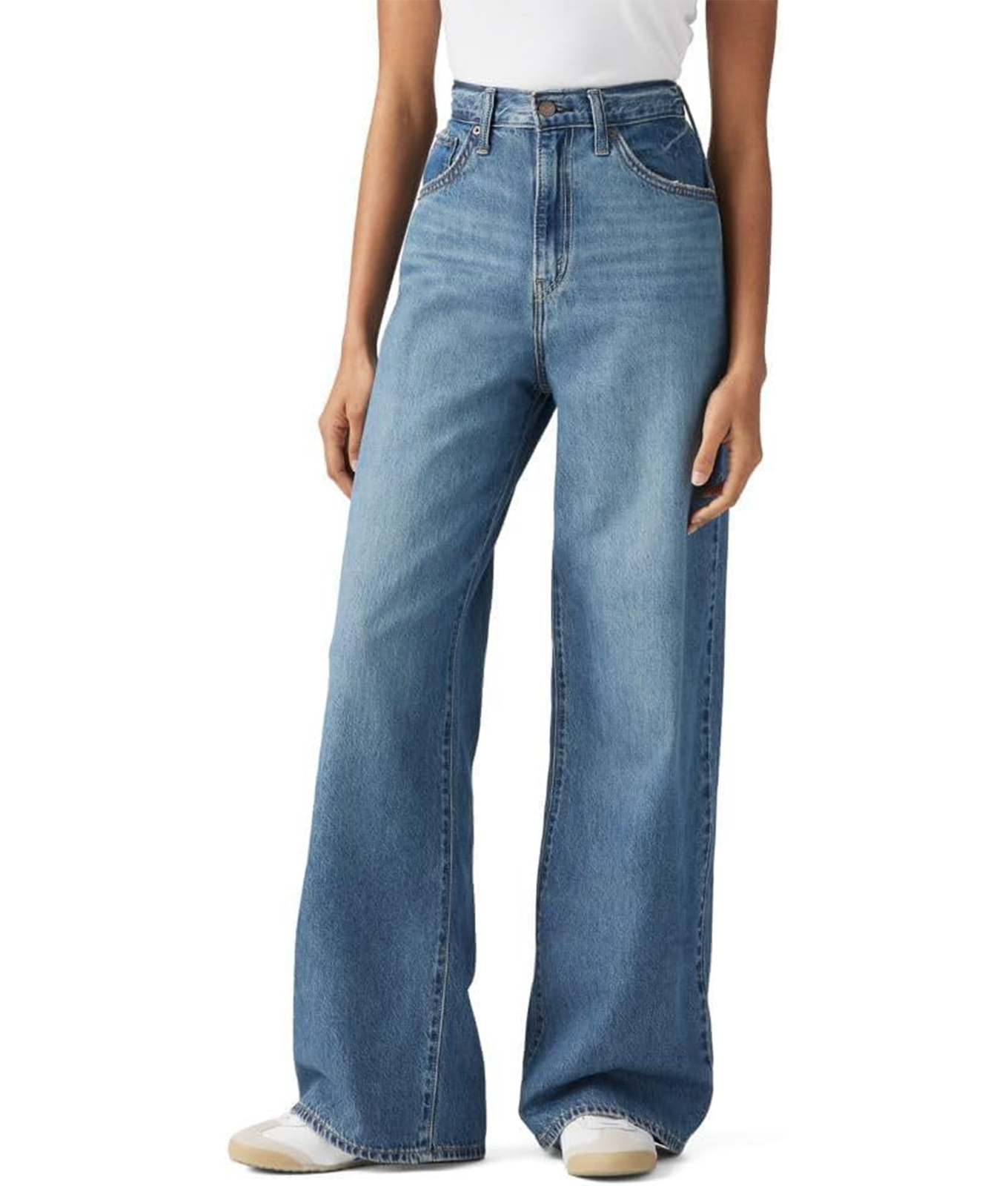 The Levi's Cinch Baggy Jeans.