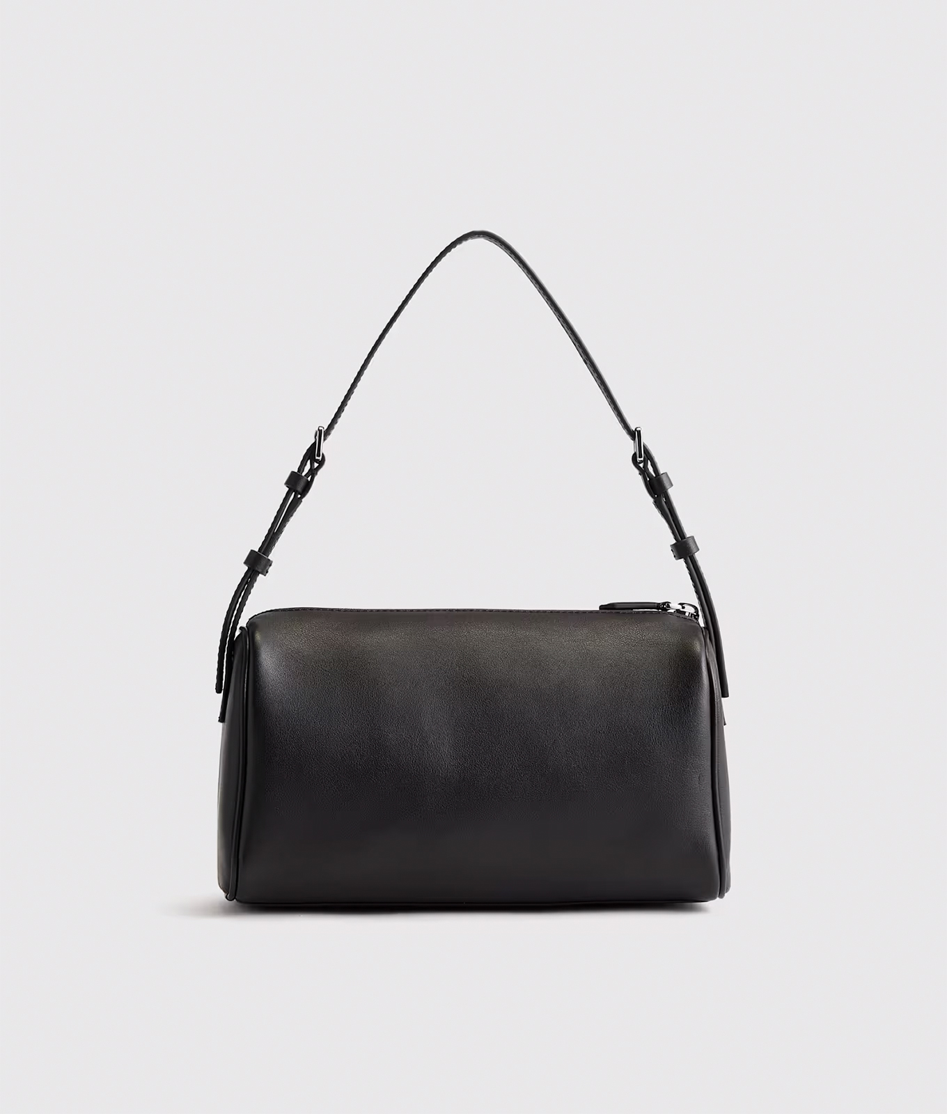 barrel bag trend: quince italian leather mini bag