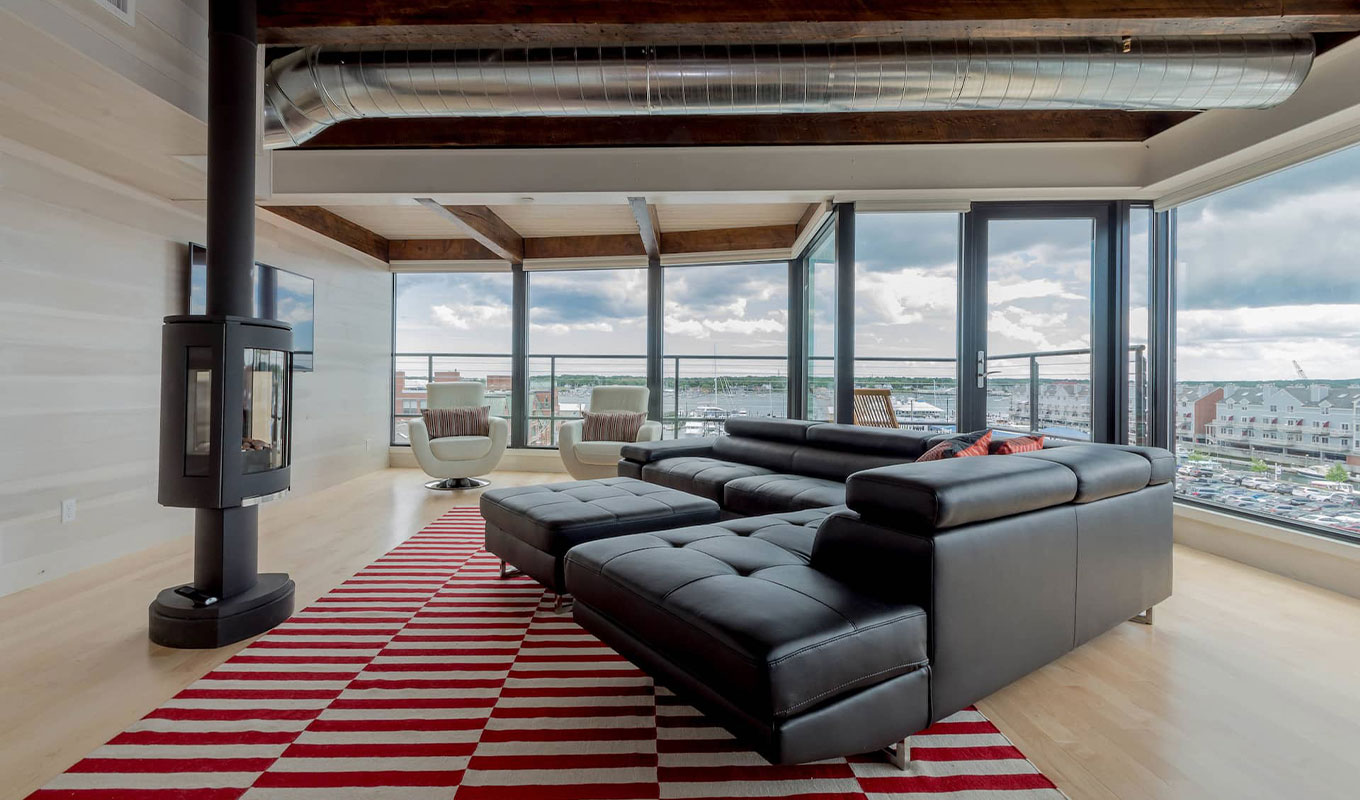 waterfront-master-suite-penthouse