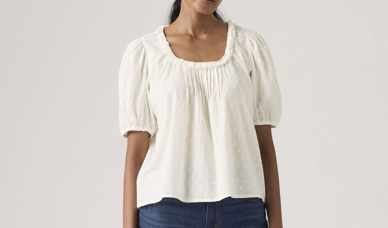 levis white blouse