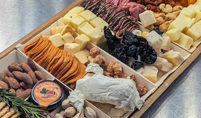 1800baskets charcuterie