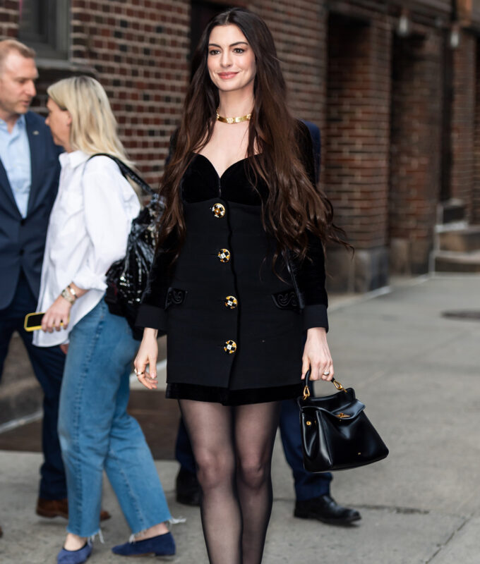 anne hathaway jw pei lucia bag