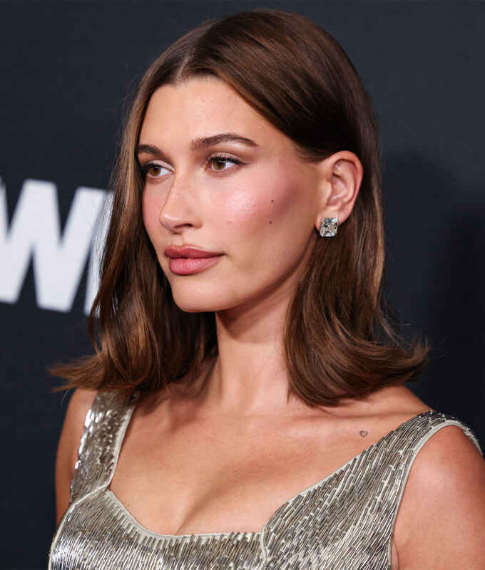 kicktail bob trend hailey bieber 680x800