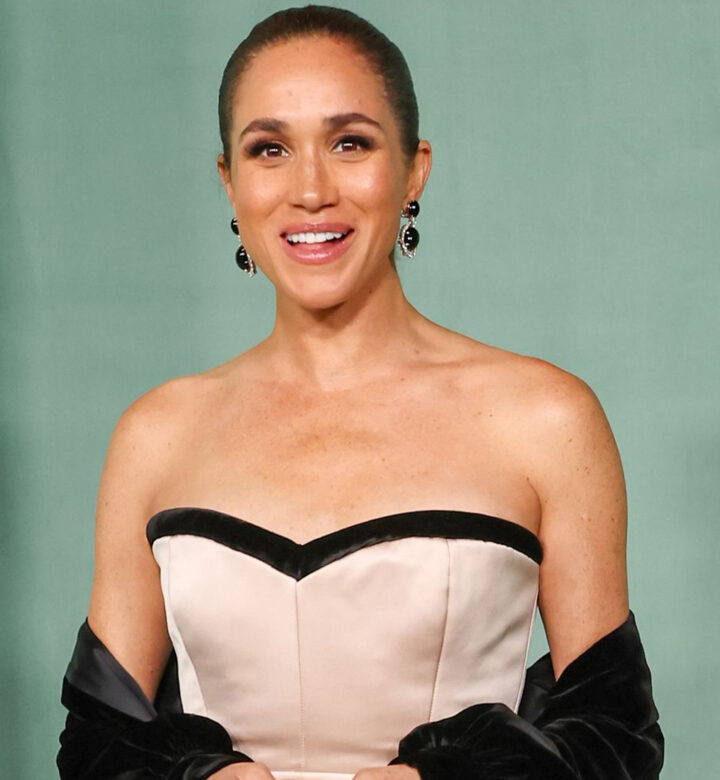 meghan markle rollas jeans