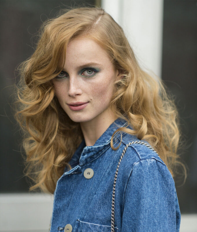 messy-girl-trend-runway