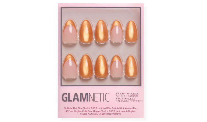 glamnetic-press-on-nails.