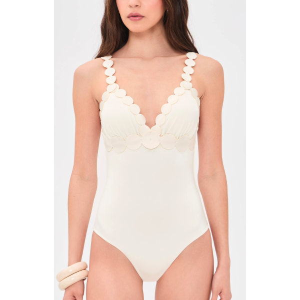 2026 swimwear trends scallop 2