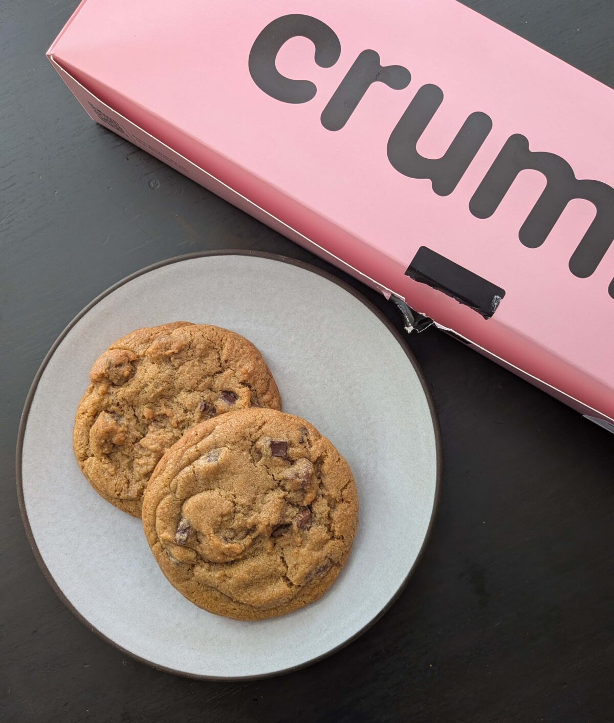 chocolate chip cookie
