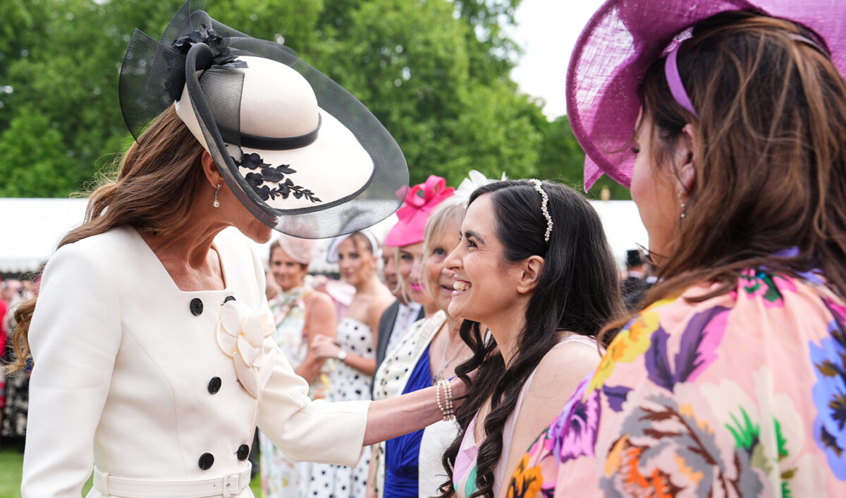 kate middleton daring hat garden party