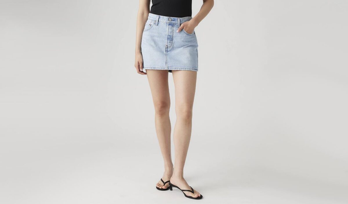 The Levi's Icon Skirt.