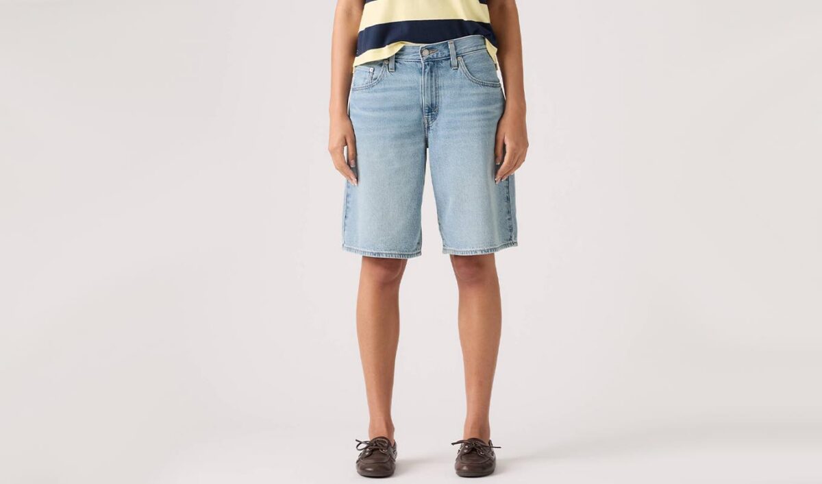 The Levi's Baggy Dad Lightweight Jorts.