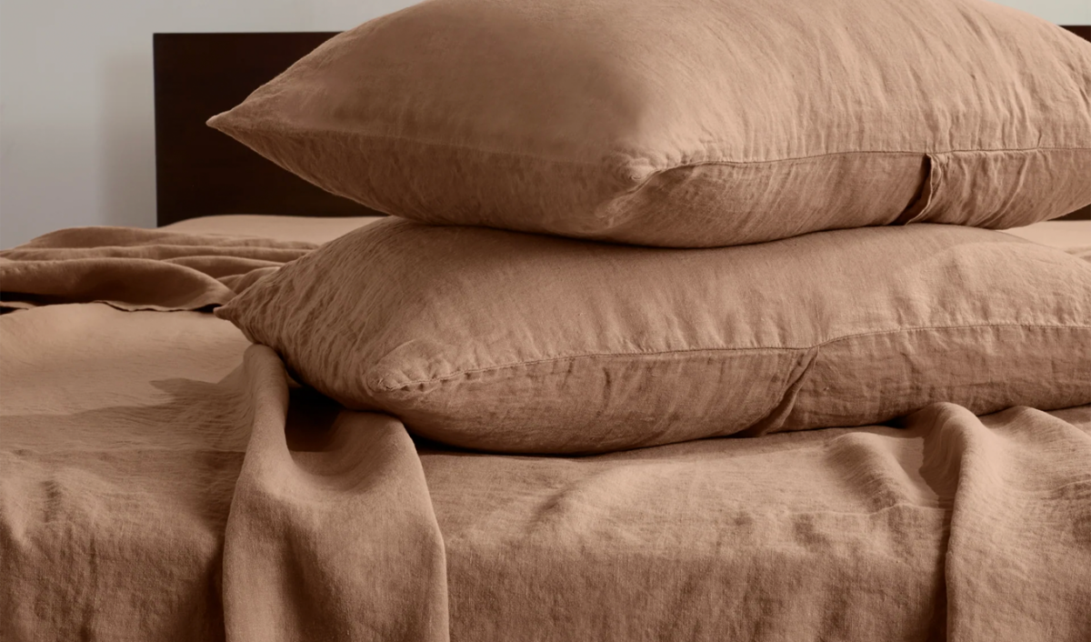 parachute adobe linen sheets 1200x706