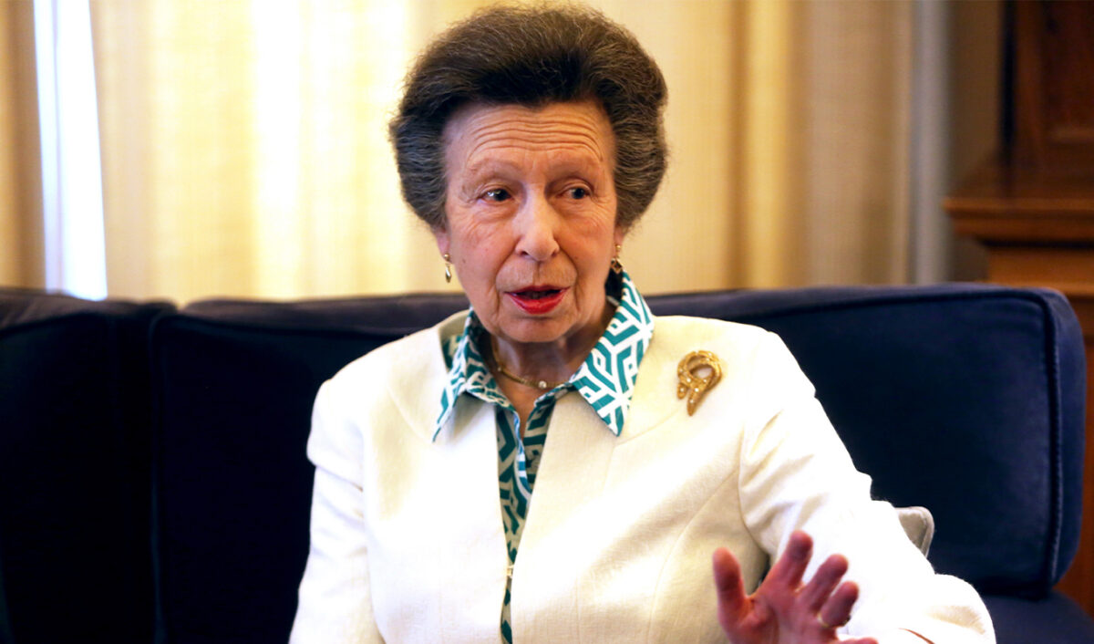 princess anne brooch greece