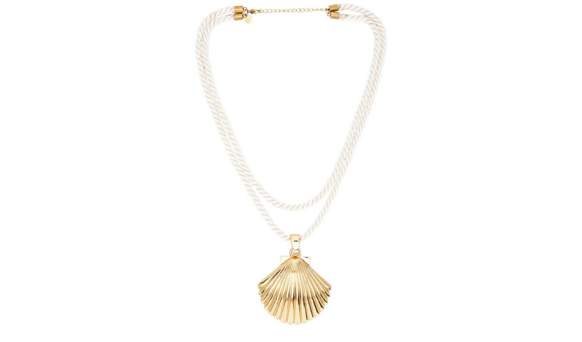 The Petit Moments Tahiti Necklace.