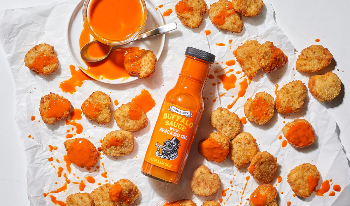 whats new trader joes june buffalo sauce 1 1200x706