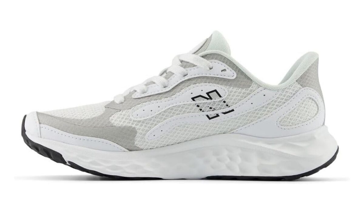 The New Balance Fresh Foam Arishi V4 Running Shoes.