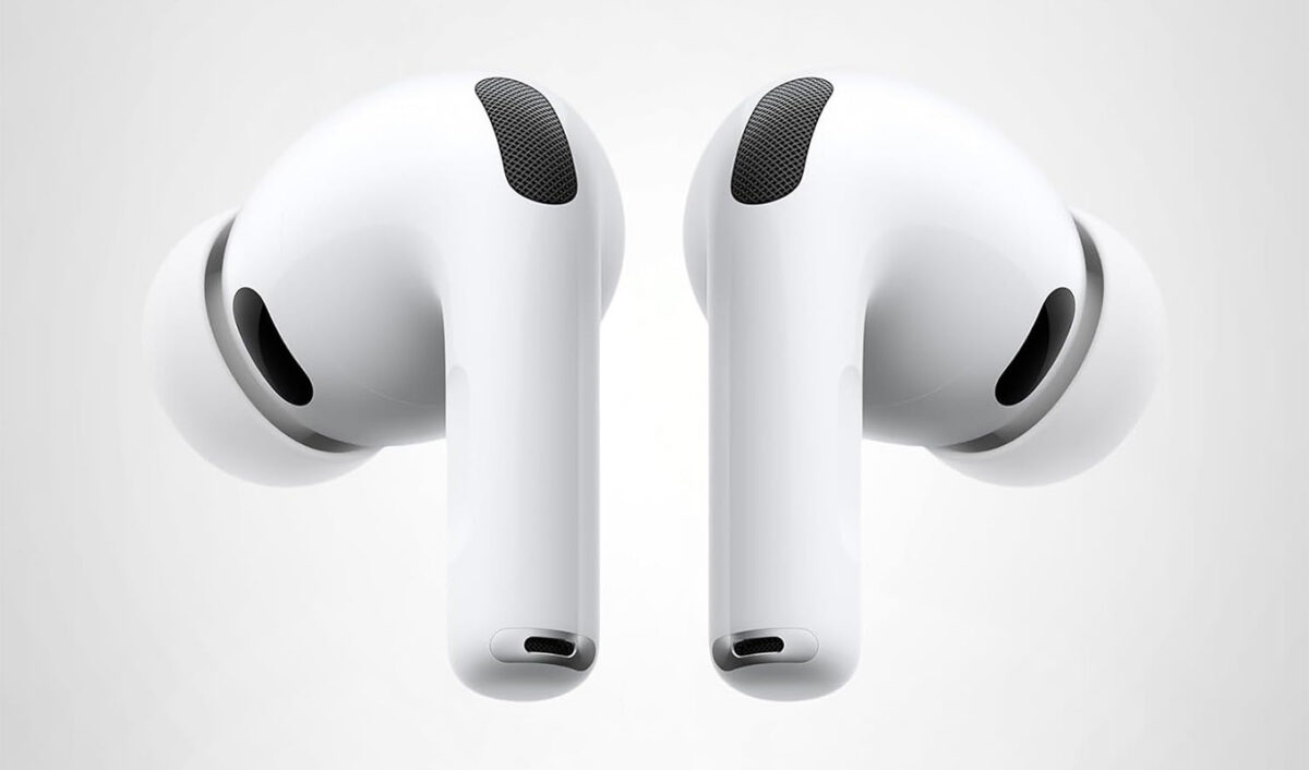 The Apple AirPods Pro 3.