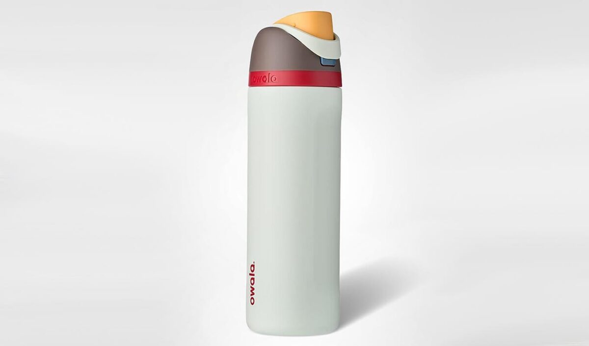 The Owala FreeSip Insulated Stainless Steel Water Bottle.