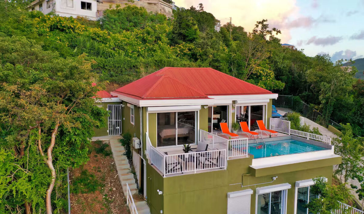 hilltop-paradise-vacation.