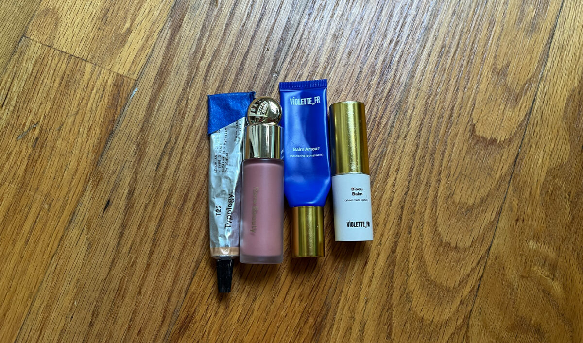 french girl summer vacation shopping list: no makeup makeup