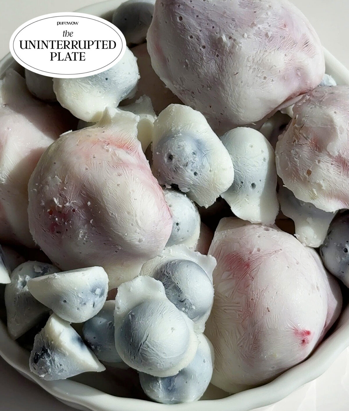 frozen-berry-bites-midnight-snack