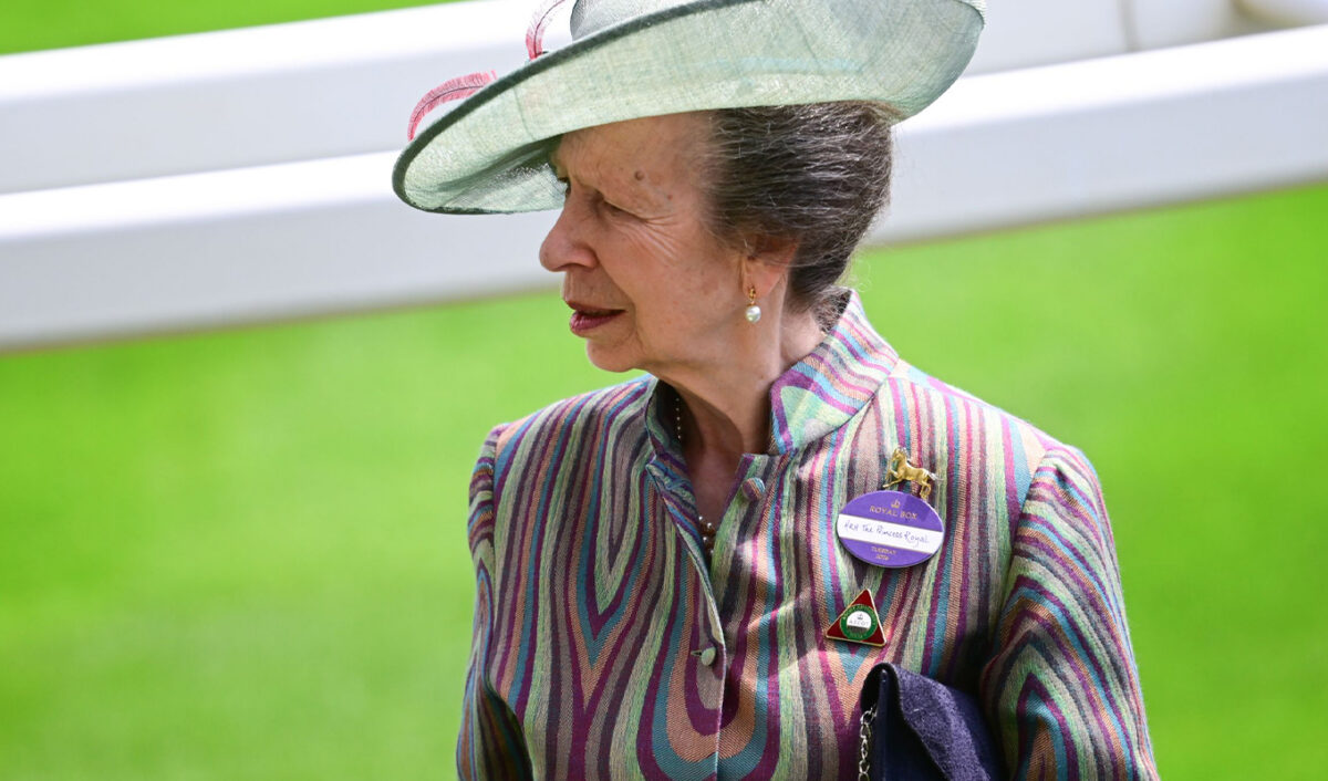princess anne royal ascot brooch