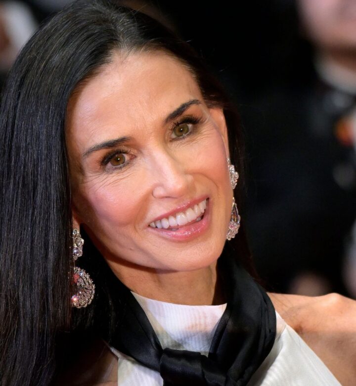 Demi Moore 720x780