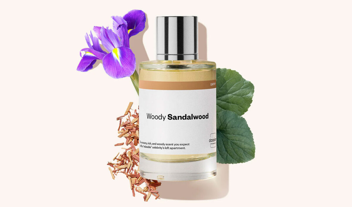 best vacation perfumes: dossier woody sandalwood