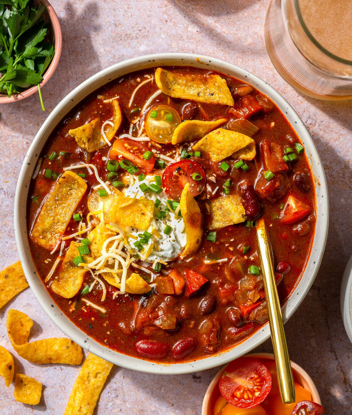 easy ground beef meal prep recipes: chipotle cocoa three bean chili