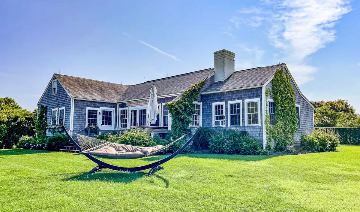 five star weekend airbnbs: sconset summer cottage