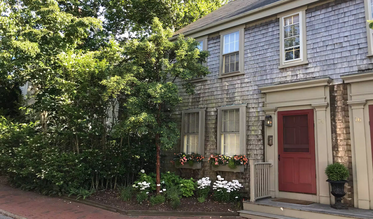 five star weekend airbnbs nantucket condo 1200x706