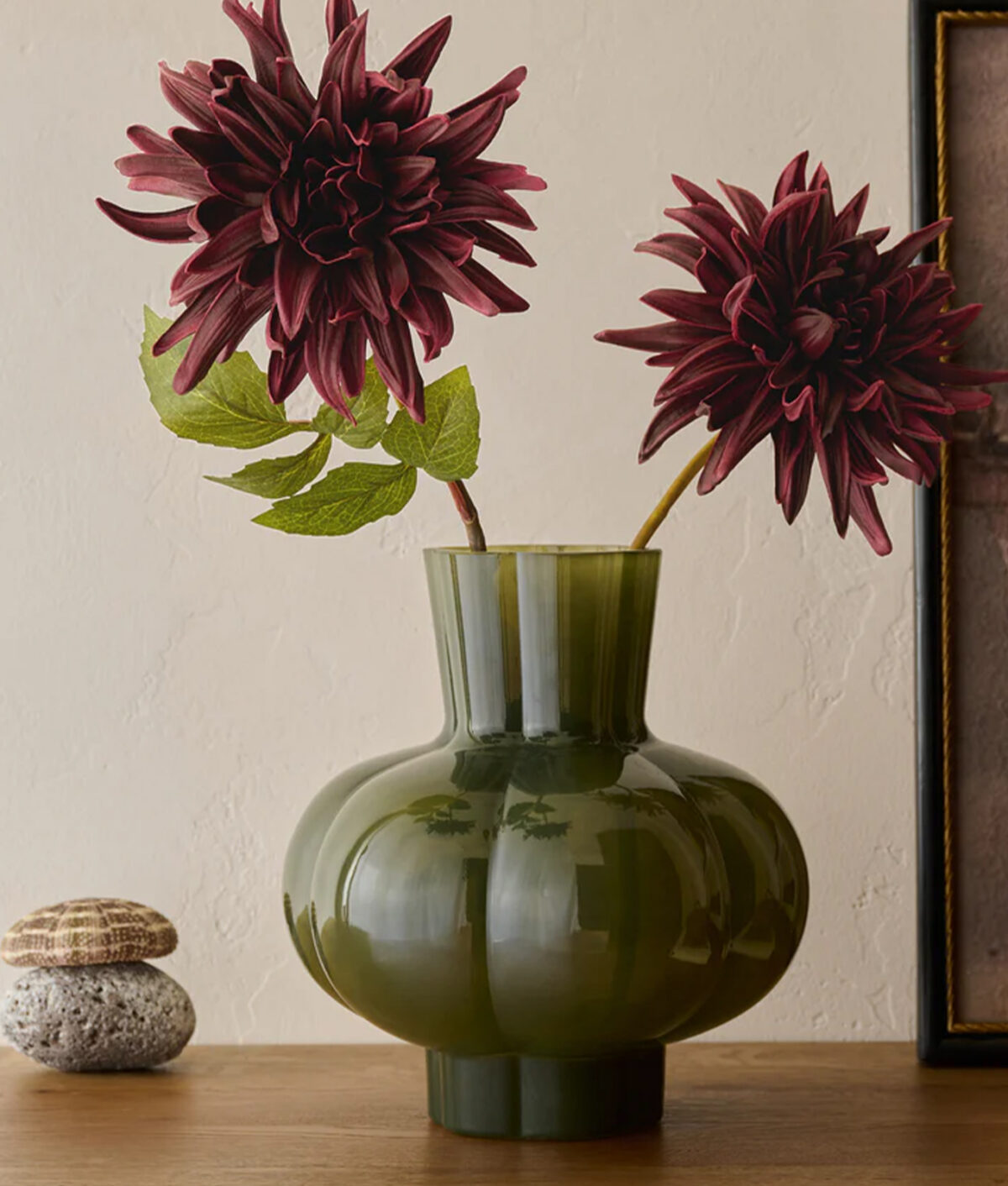 The Magnolia Meredith Glass Vase.