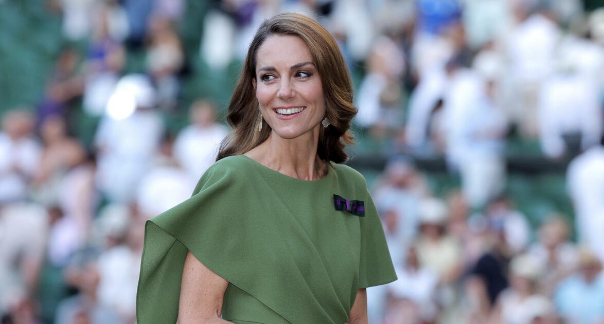 I Was So Distracted By the Return of Kate Middleton’s Bow Brooch at Wimbledon That I Nearly Missed Who Was Sitting Behind Her