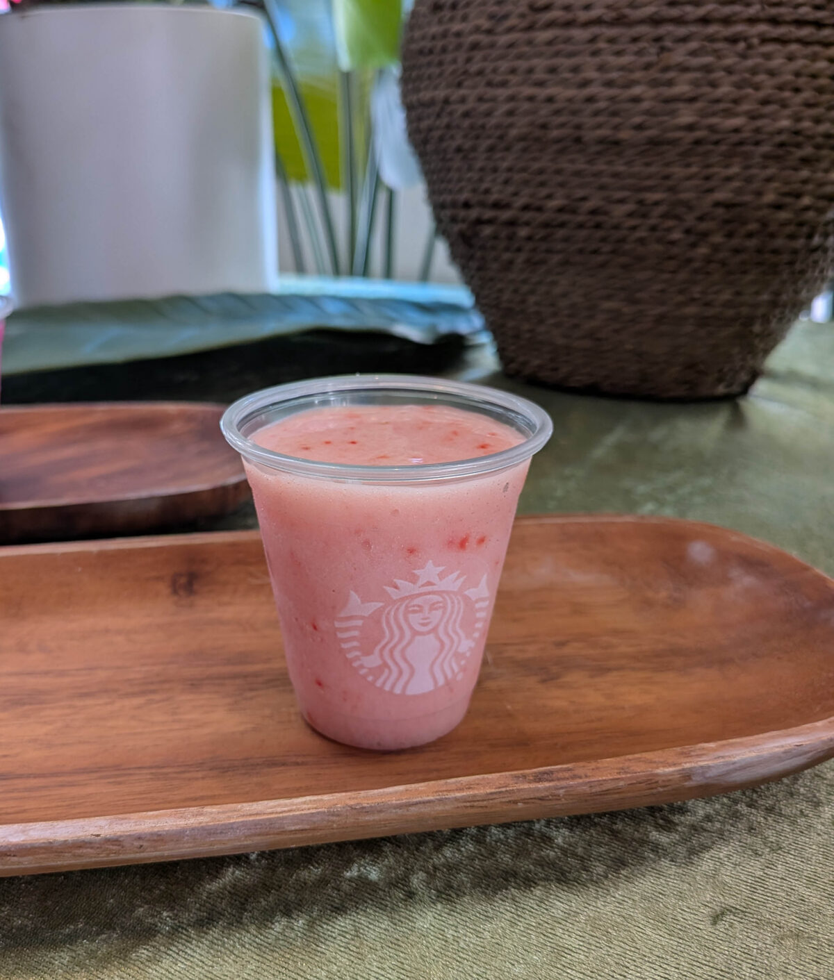 starbucks pink drink blended