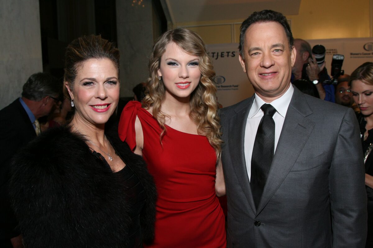 Rita Wilson, Taylor Swift and Tom Hanks