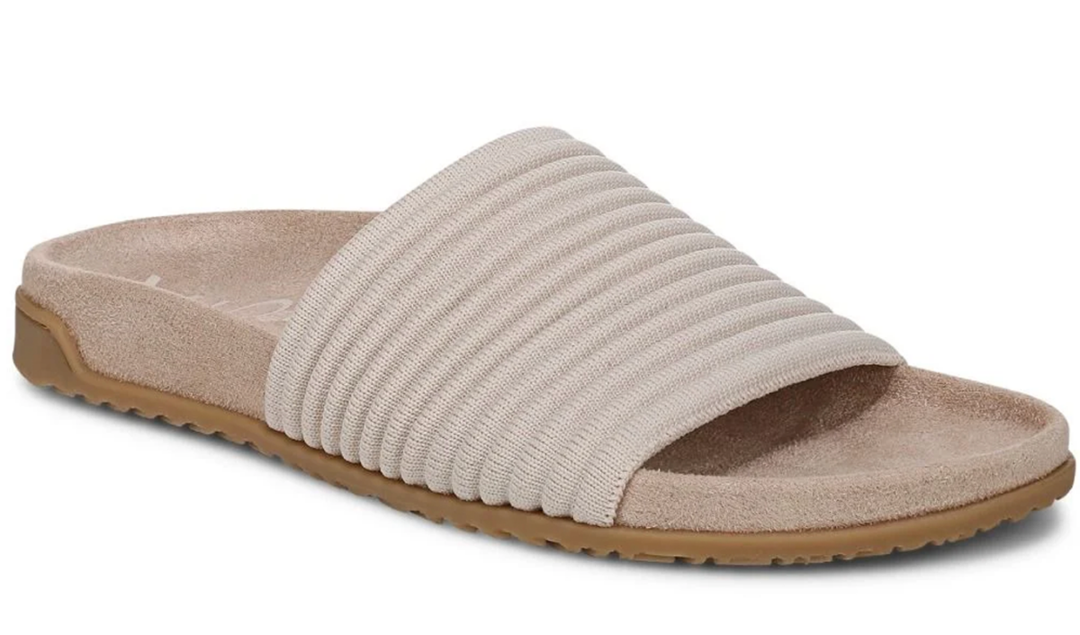 vionic evie knit slide 1200x706