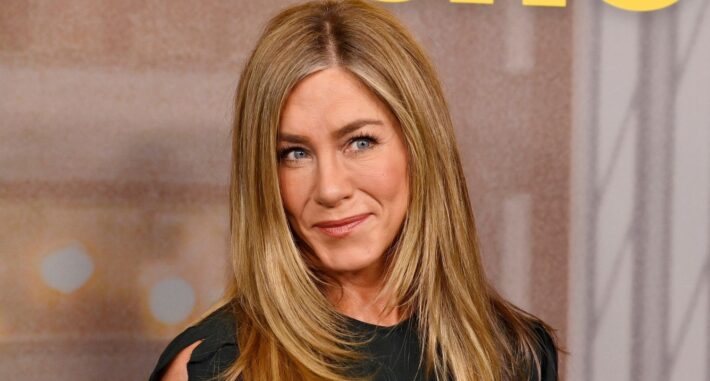 Jennifer Aniston Boyfriend Jim Curtis 710x381