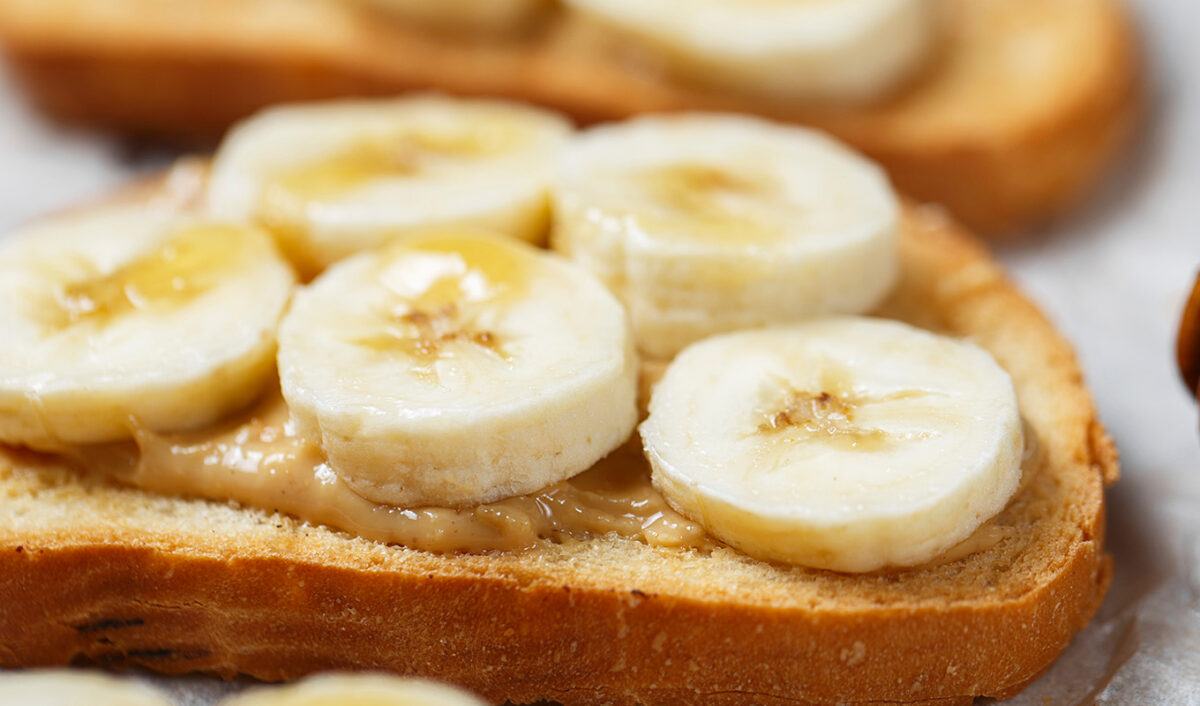 snacks-for-gut-health-PB Banana