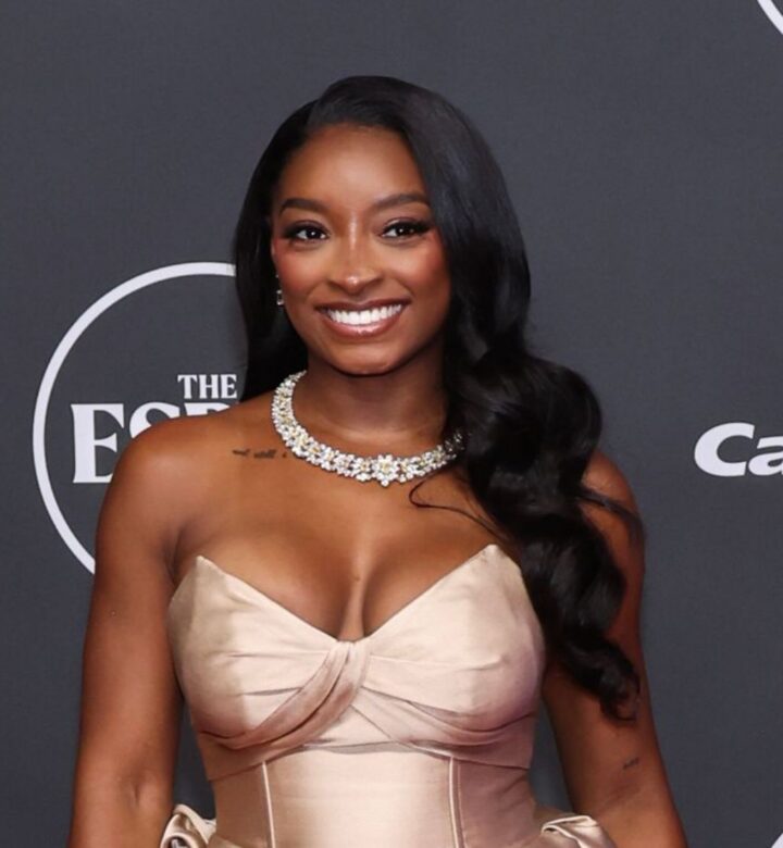 Simone Biles WAG style 720x780