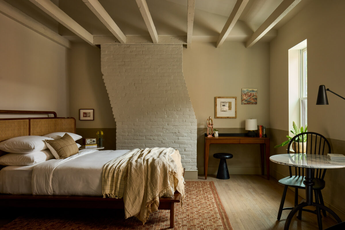 anna and bel hotel review 1200x801