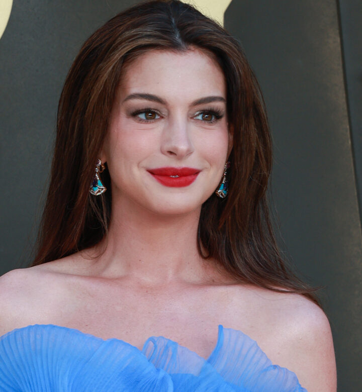 anne hathaway princess diaries 25th anniversary