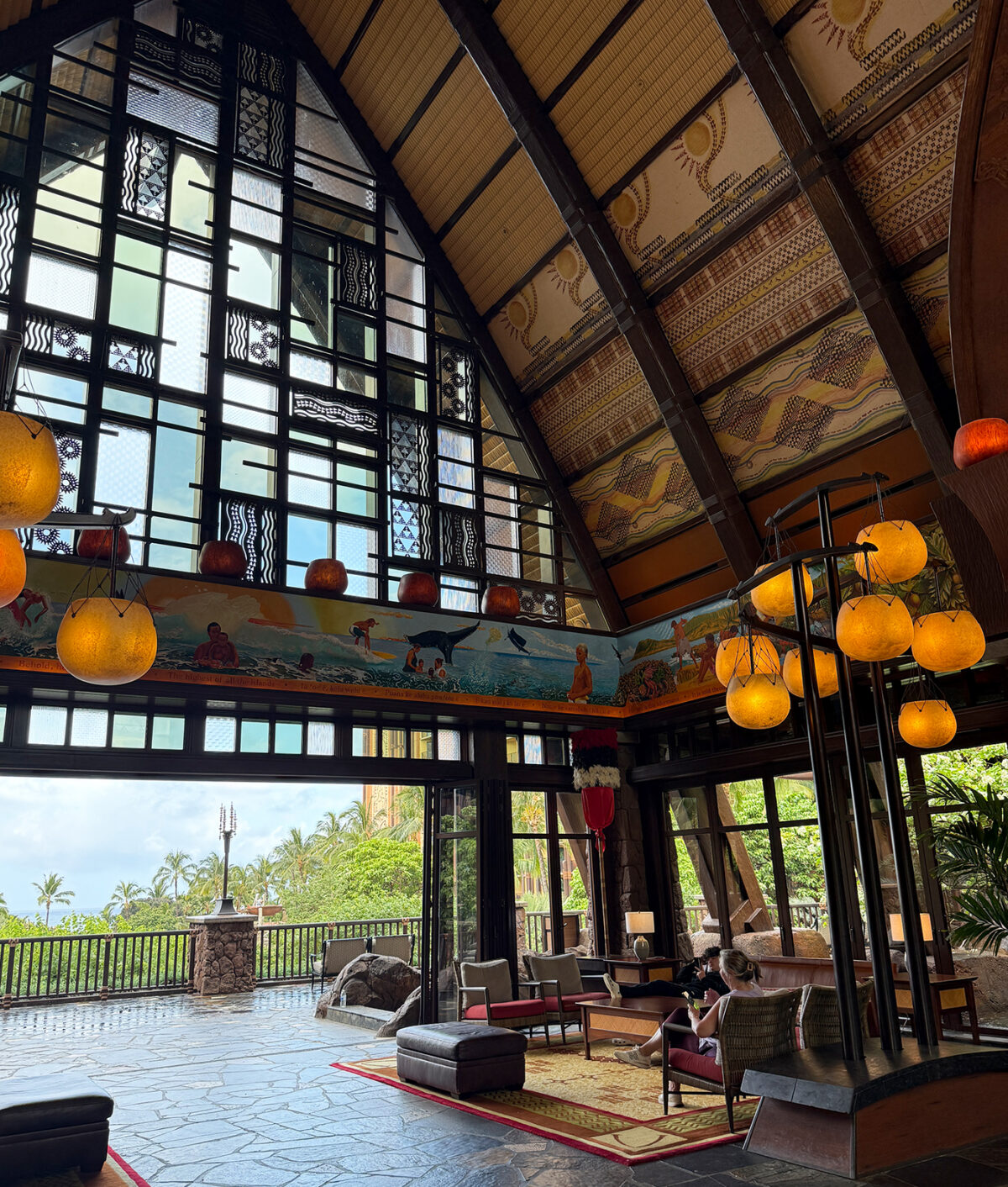 aulani-disney-resort-spa-review-lobby
