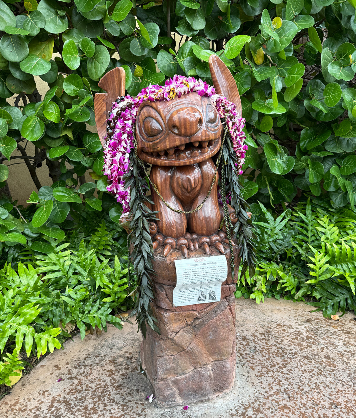 aulani-disney-resort-spa-review-stitch
