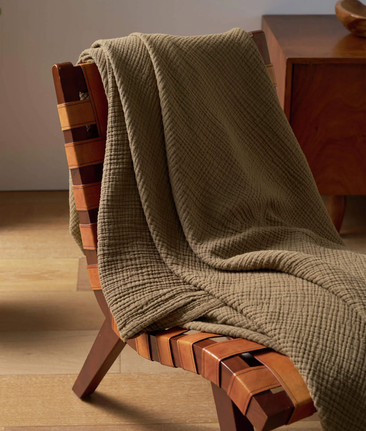 best sleep ever awards 2026: cozy earth cotton gauze blanket