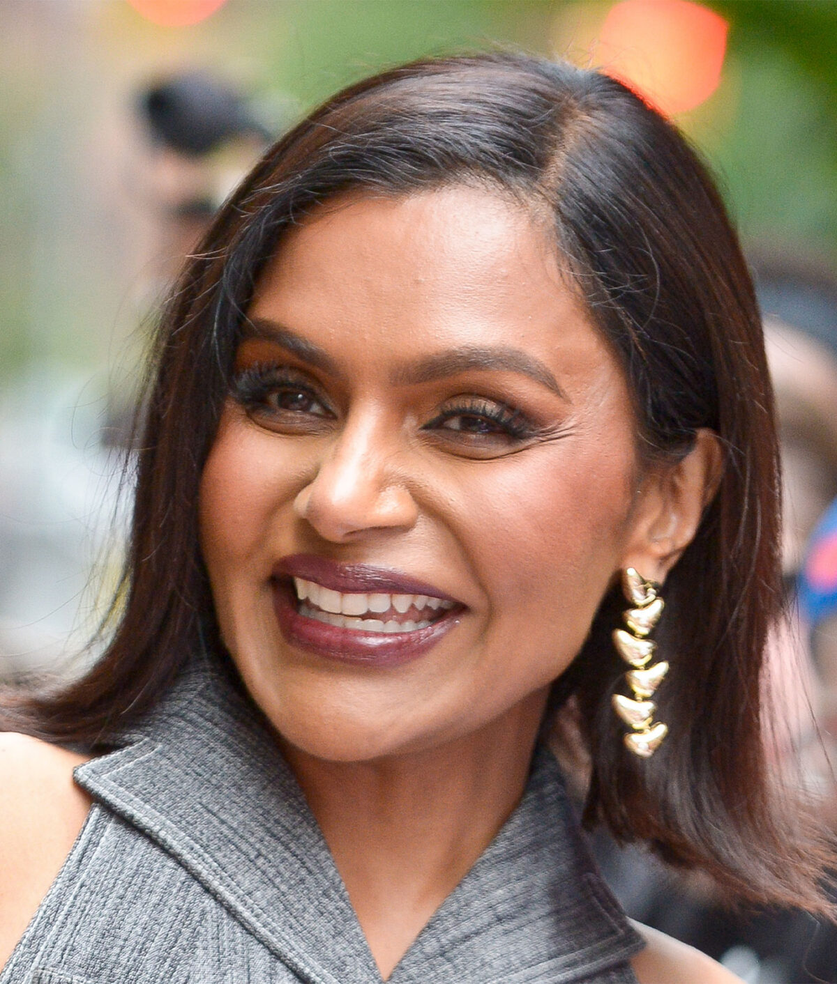 root-touch-up-trend: mindy kaling