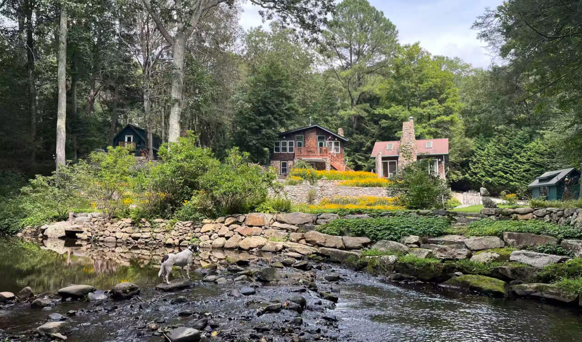 newly-restored-cottage-on-river-guilford-ct.