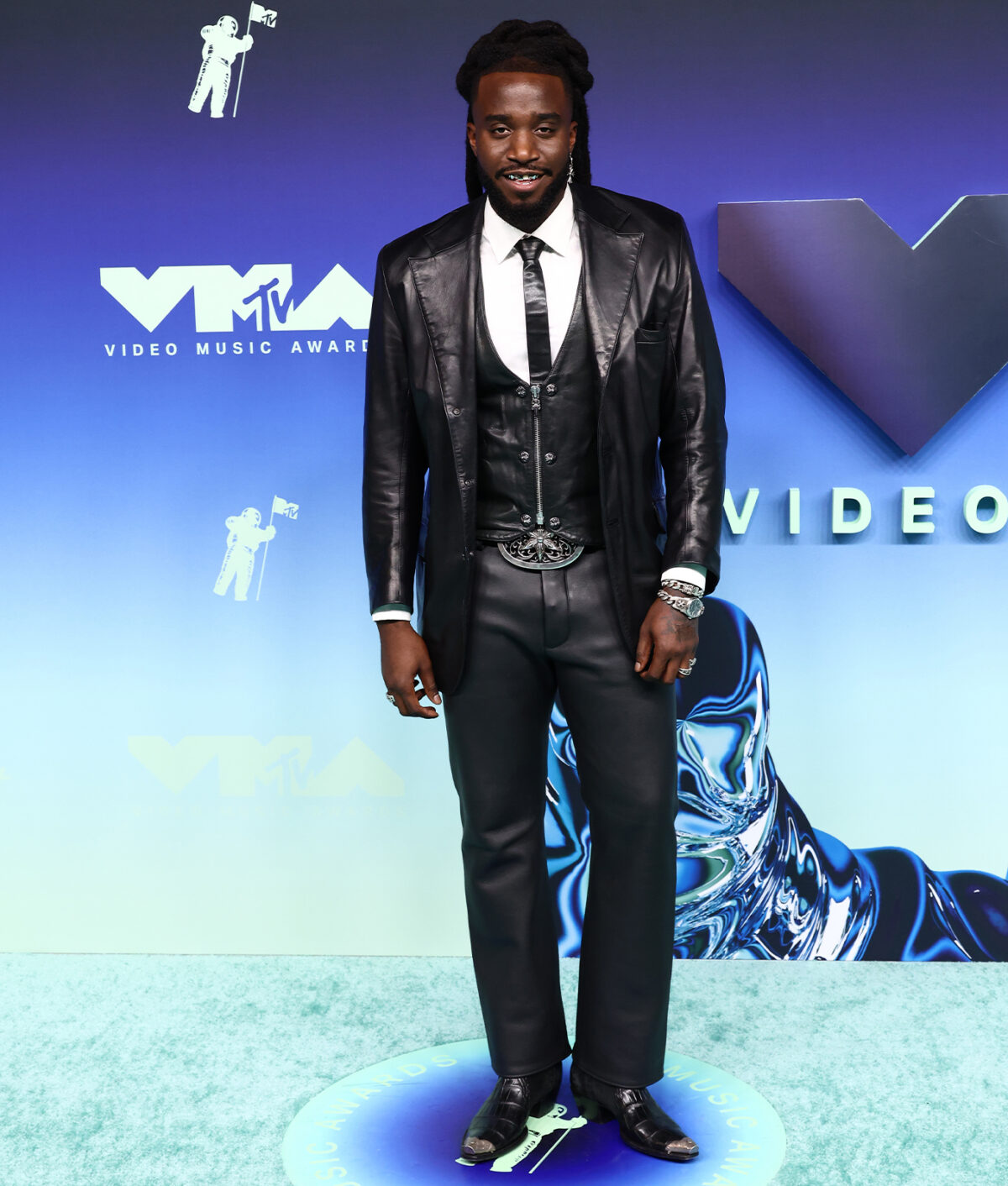 mtv vmas red carpet: shaboozey